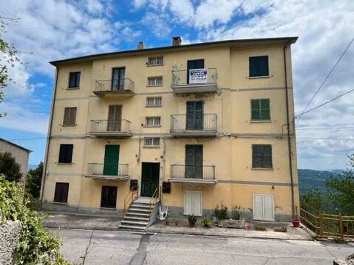 Appartamento con 5 locali in vendita in Viale Europa, Centro, Palmoli