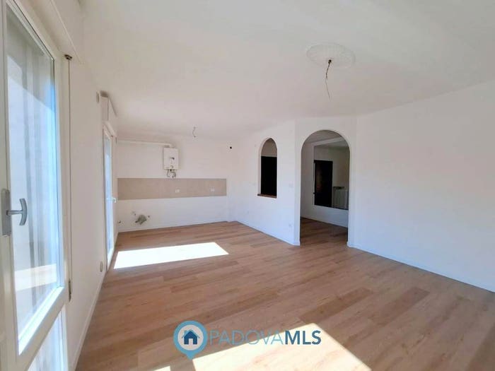 Appartamento quadrilocale in vendita in Via Girolamo Forabosco, San Bellino San Filippo Neri, Padova