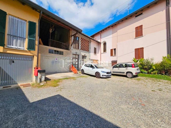 Casa con 5 locali in vendita in Via San Carlo, Capiago Intimiano Olmeda, Capiago Intimiano