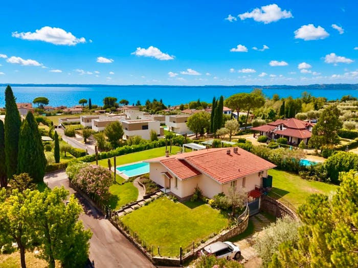 Casa trilocale in vendita in Via della Valle, Moniga del Garda