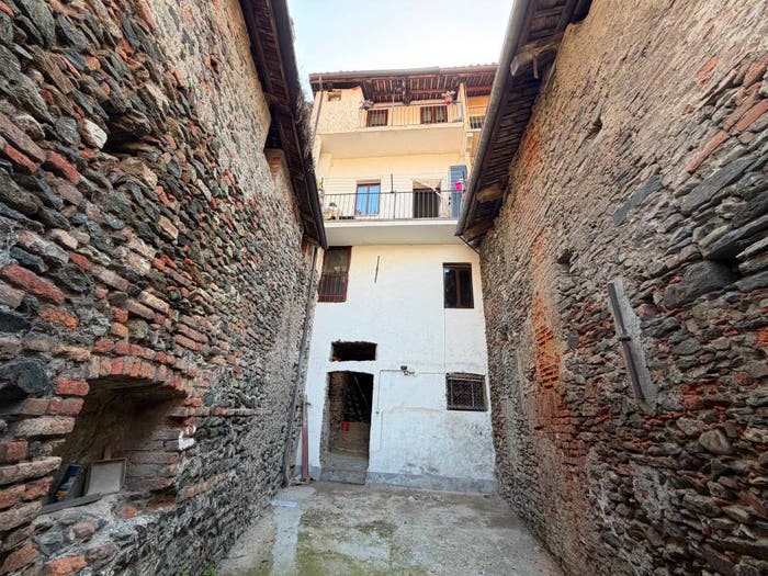 Casa con 5 locali in vendita in Via Settembre, Centro, Avigliana