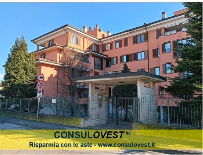 Appartamento bilocale in vendita in Via Roma, Centro, Mediglia