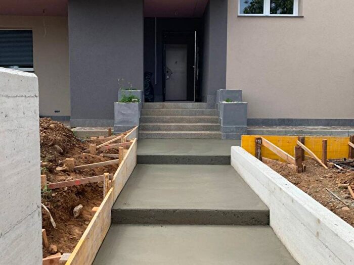 Appartamento trilocale in vendita in Via Chiavris, Colugna, Tavagnacco