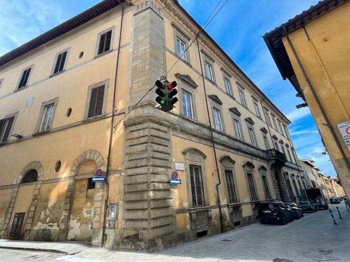 Casa con 6 locali in vendita in Via San Lorentino, Porta San Lorentino, Arezzo