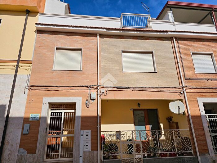 Casa trilocale in vendita in Via Palermo, Torremaggiore