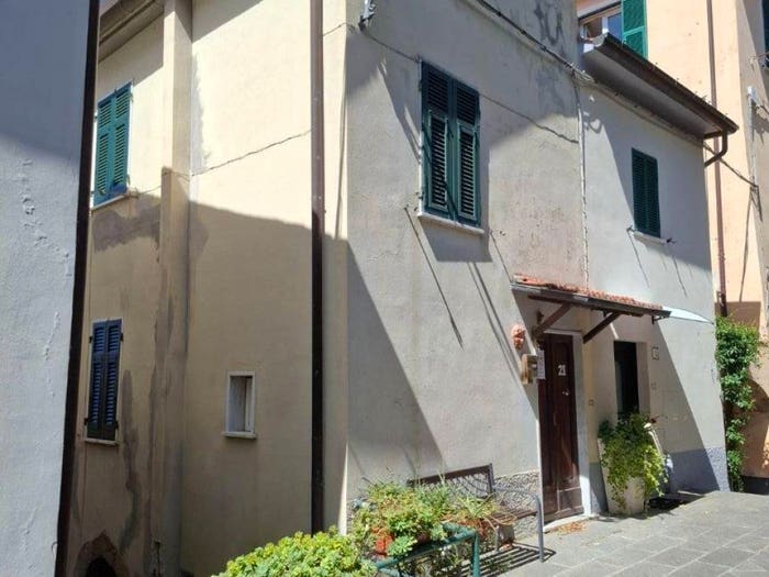 Casa quadrilocale in vendita in Via Roma, Centro, Castelnuovo Magra