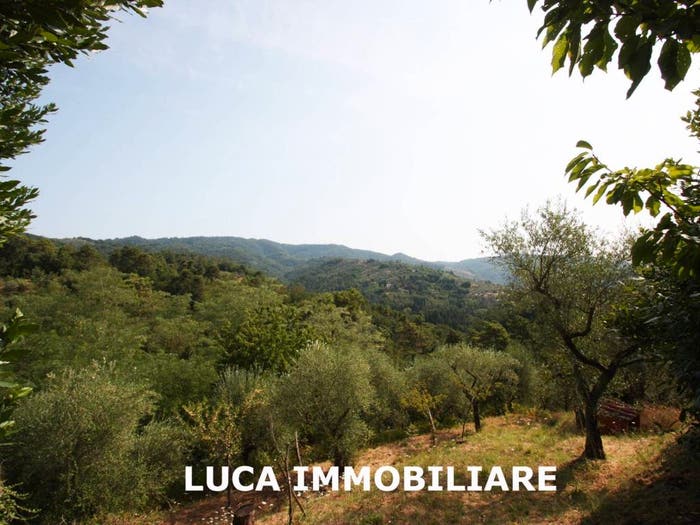 Casa quadrilocale in vendita in Via Campioni, Buggiano
