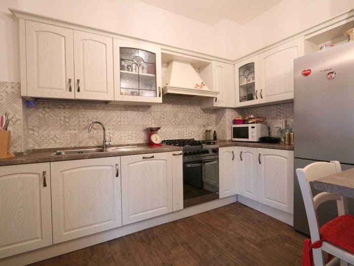 Appartamento con 5 locali in vendita in Via Giuseppe Verdi, Ascoli Piceno