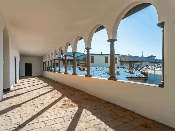 Casa con 6 locali in vendita in via Giovanni XXIII, Centro, Gandino