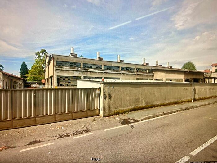 Casa con 6 locali in vendita in Centro, Parabiago