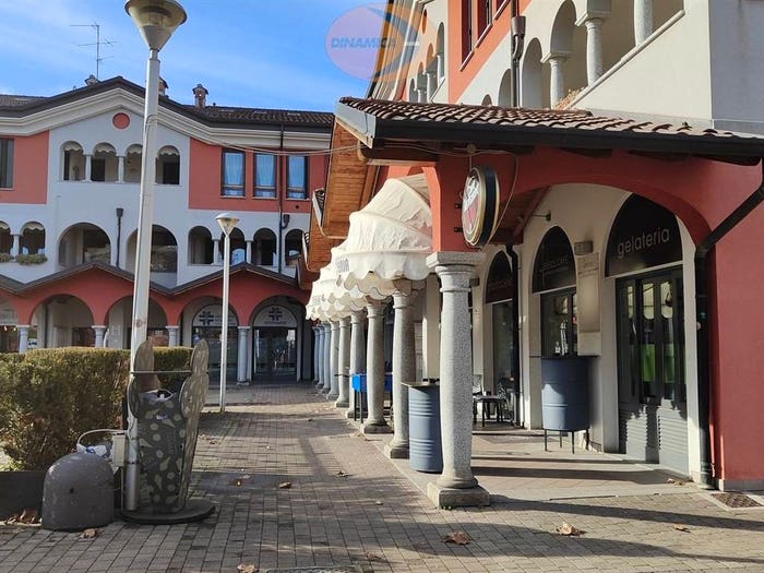 Appartamento monolocale in vendita in Via Piazza Ezio Citterio, Centro, Lomagna