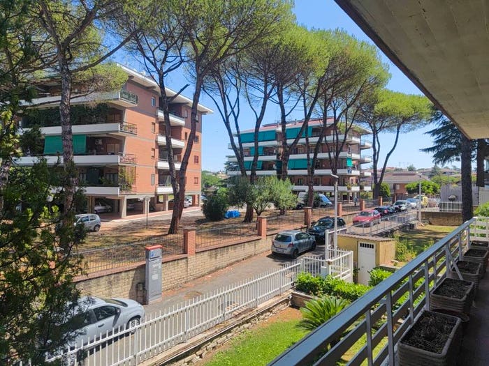 Appartamento trilocale in vendita in Via dei Damasceni, Pisana Bravetta, Roma