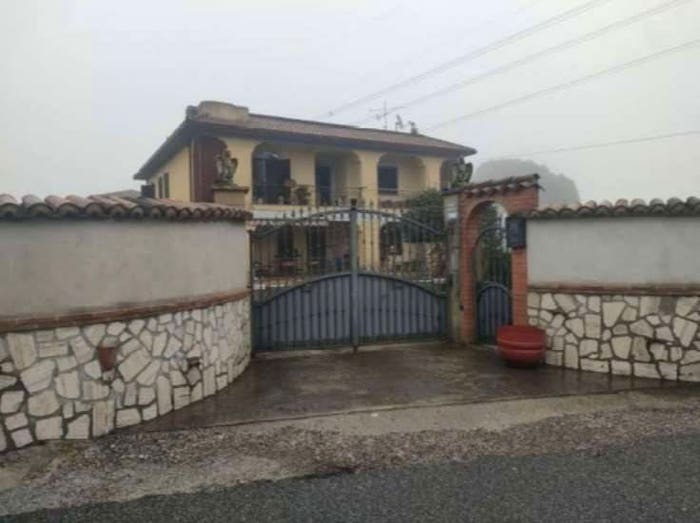 Appartamento quadrilocale in vendita in Via di Casa Colonnella, Macere, Artena