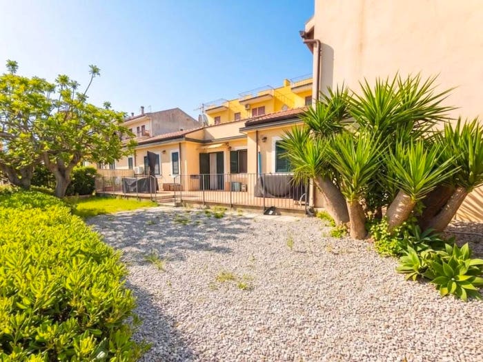 Appartamento trilocale in vendita in Via Consolare Antica, Centro, Capo d'Orlando