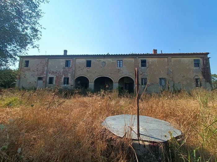 Casa con 6 locali in vendita in Via del Porto, Uggia Pazzera Bizzarrino, Monsummano Terme