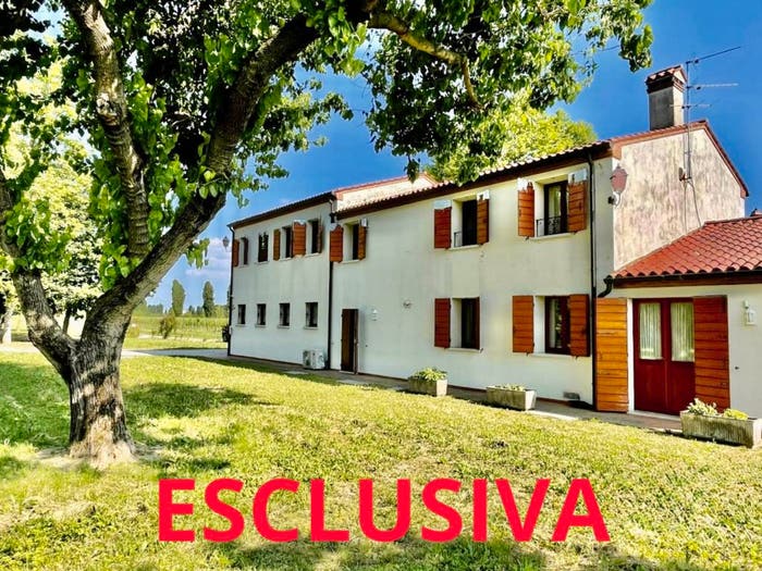 Casa con 6 locali in vendita in Via Circuito Monterosso, Centro, Abano Terme