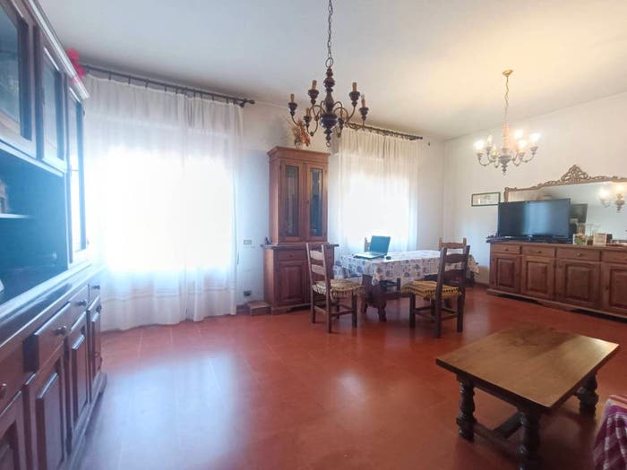 Casa con 5 locali in vendita in Rinchiostra Quercioli, Massa