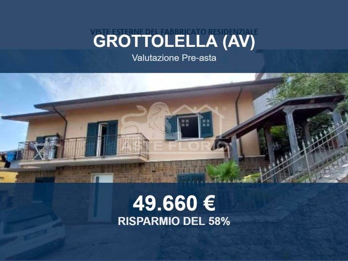 Appartamento con 6 locali in vendita in Via Umberto I, Grottolella