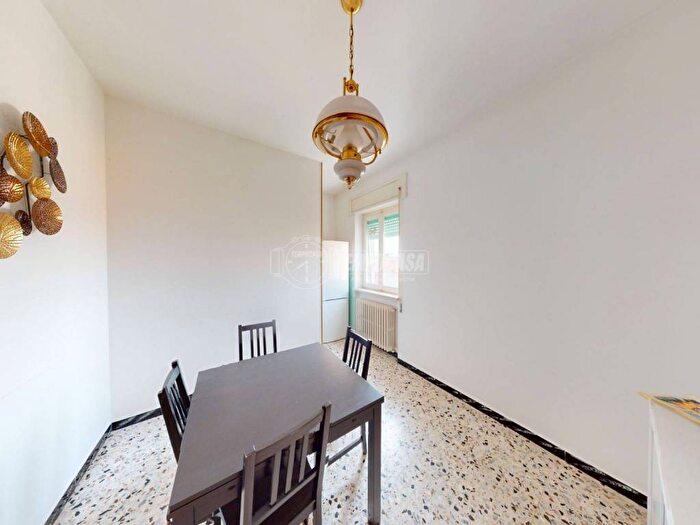 Appartamento trilocale in vendita in Via Luigi Bartolacci, Centro, Fermo