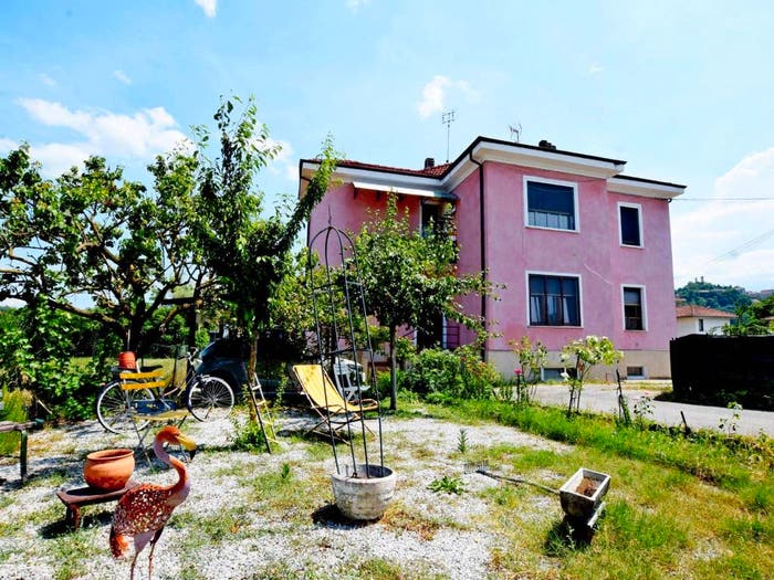 Appartamento trilocale in vendita in Via delle Langhe, Zona Industriale, Mondovì