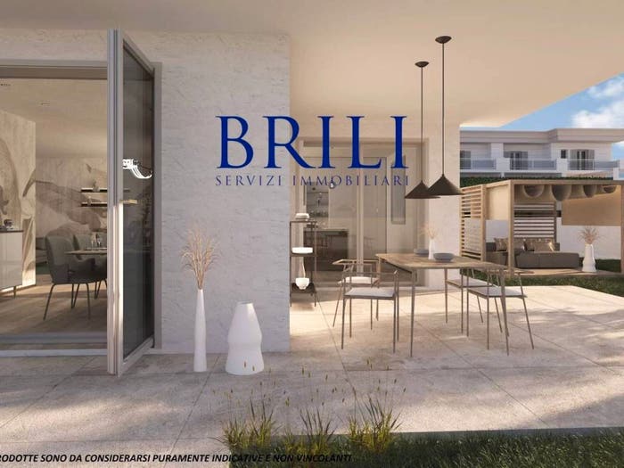 Casa con 6 locali in vendita in Via Madrid, Viale Aldo Moro Ospedale Vecchio, Olbia