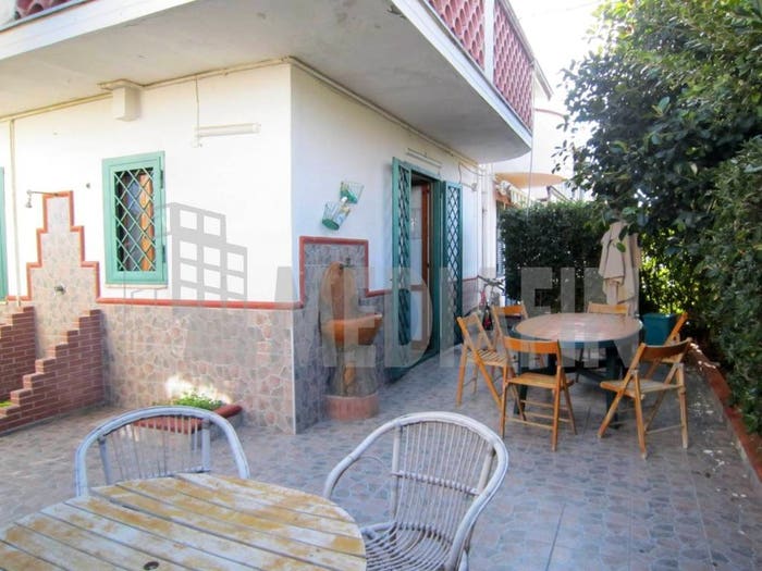Casa quadrilocale in vendita in CONTRADA FABBRICA, Fossa Solfara Mare, CoriglianoRossano