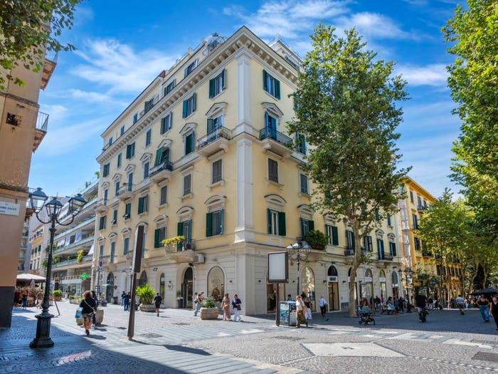 Casa con 5 locali in vendita in Via Giovanni Merliani, Vomero, Napoli