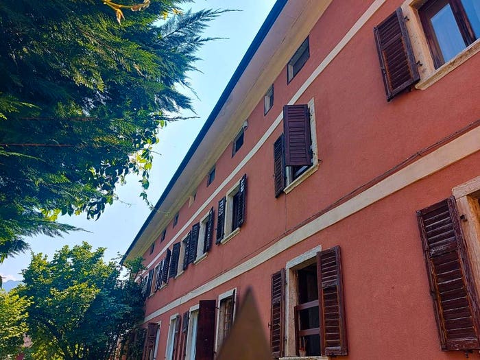 Appartamento con 6 locali in vendita in Via Guglielmo Marconi, Centro, Levico Terme