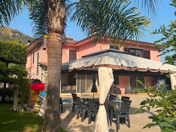 Casa con 6 locali in vendita in Via Carro, Centro, Monte San Biagio