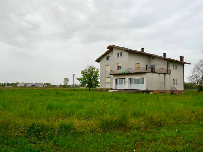 Casa con 6 locali in vendita in Centro, San Giorgio della Richinvelda