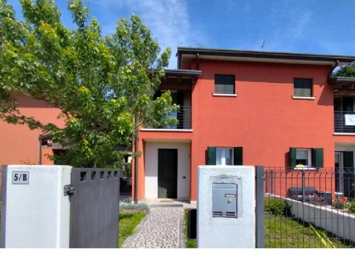 Casa trilocale in vendita in Via Fontanelle b, Ramon, Loria