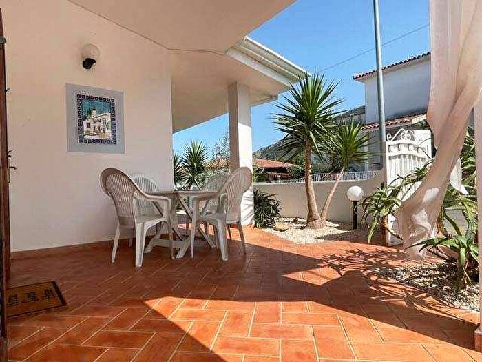 Appartamento con 5 locali in vendita in Torpe'