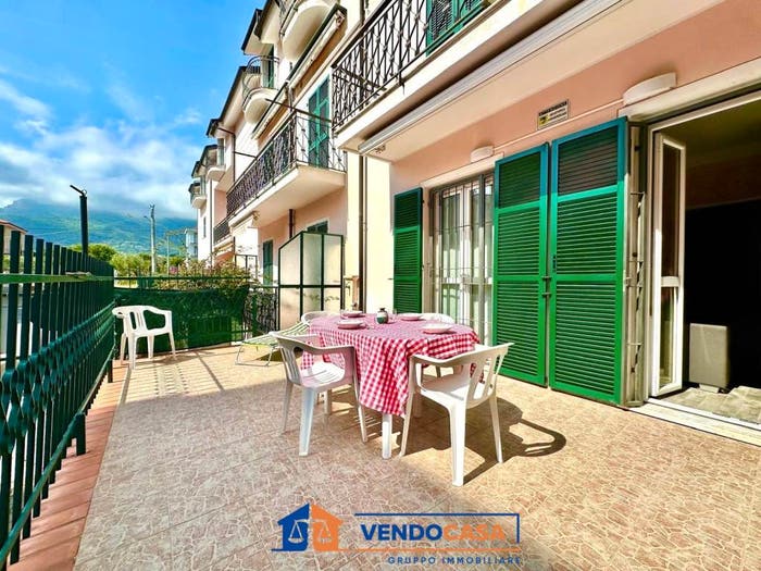 Appartamento bilocale in vendita in Via Como, Centro, Loano