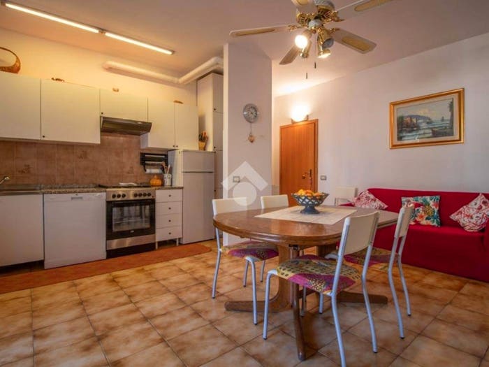 Appartamento trilocale in vendita in Via Pinarella, Pinarella, Cervia