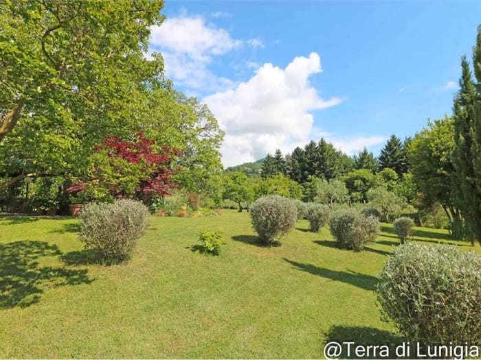 Casa con 6 locali in vendita in Via San Caterina, Bagnone