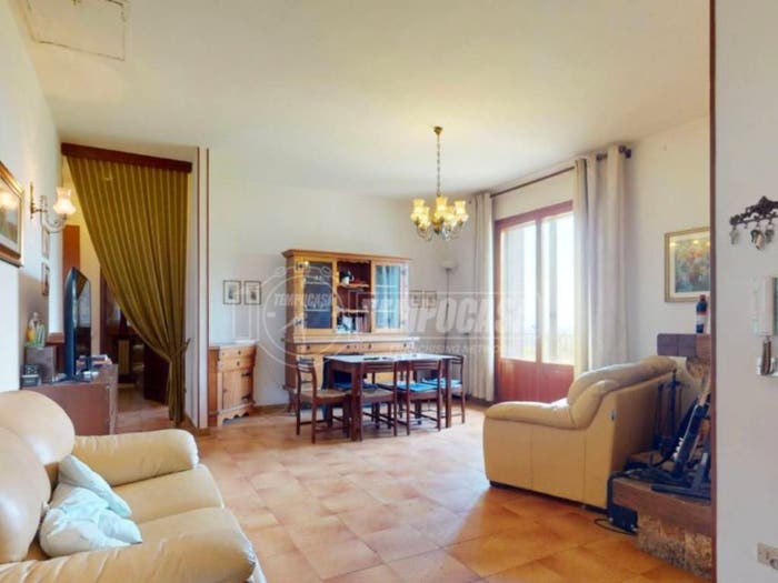 Appartamento trilocale in vendita in Monte San Pietro