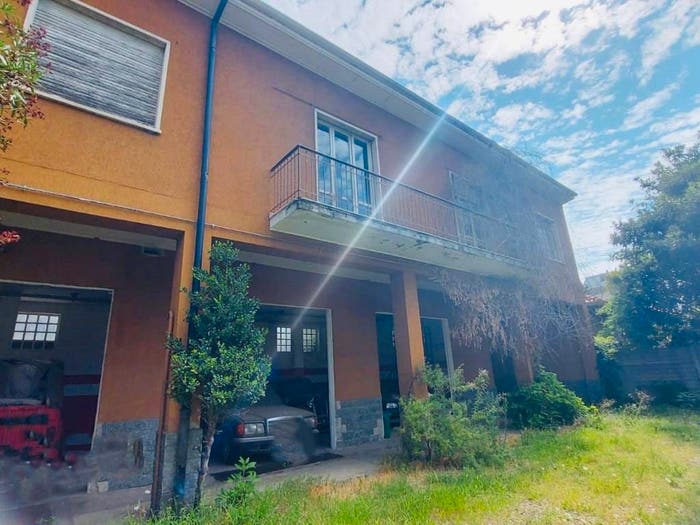 Casa quadrilocale in vendita in Via Quintino Sella, Ospedale, Busto Arsizio