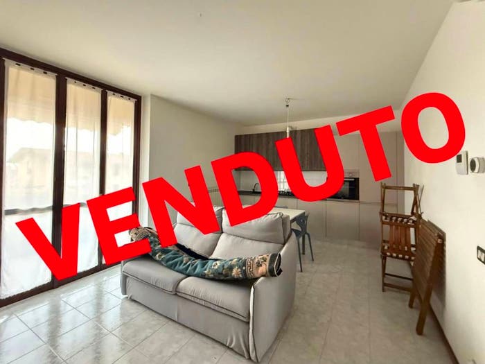 Appartamento bilocale in vendita in Via C Colombo, Centro, Capriate San Gervasio