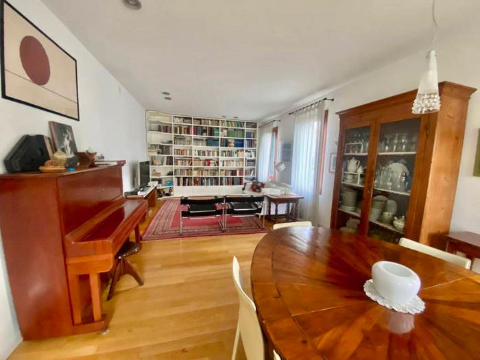 Casa con 6 locali in vendita in Centro, Mogliano Veneto