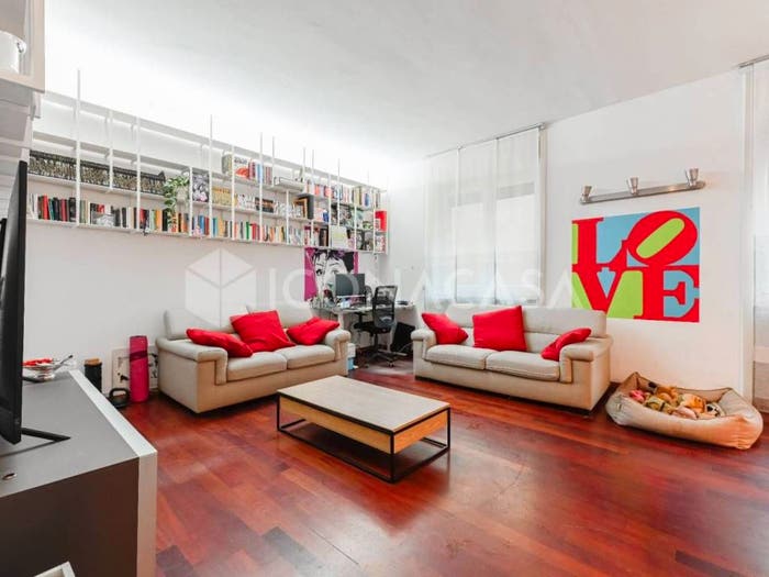 Appartamento trilocale in vendita in Via Giovan Battista Pergolesi, Buenos Aires, Milano