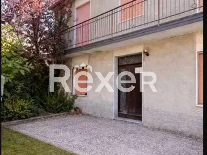 Casa quadrilocale in vendita in Via Giuseppe Verdi Vico IV, Centro, Decollatura