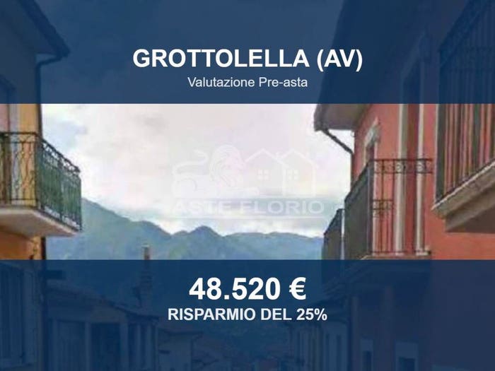 Casa con 5 locali in vendita in Corso Umberto I, Grottolella
