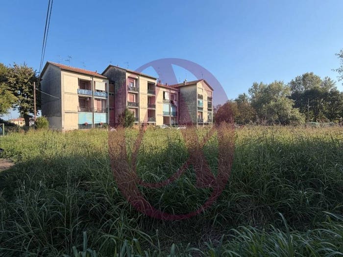 Appartamento quadrilocale in vendita in Via Don Giovanni Minzoni, Ferno