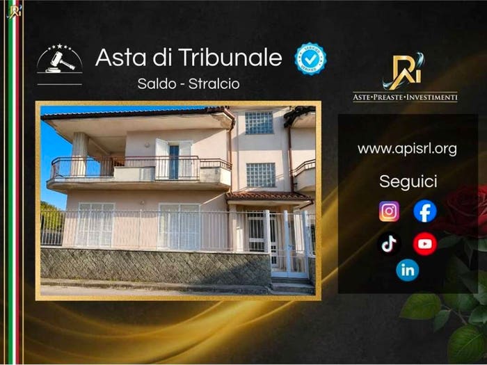 Appartamento con 5 locali in vendita in Via dei fiori, Centro, Mugnano di Napoli