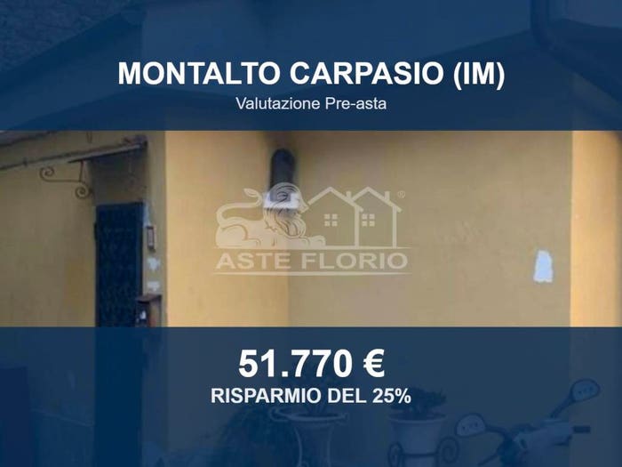 Casa trilocale in vendita in Via Montà, Montalto Carpasio