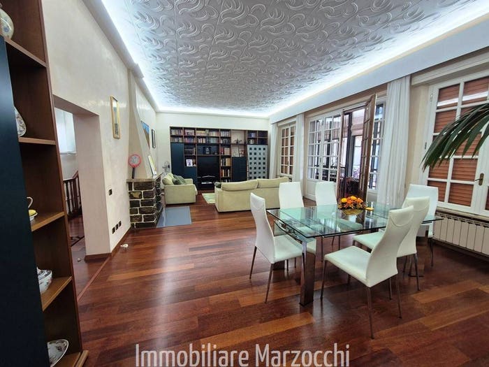 Appartamento con 6 locali in vendita in SR Chiantigiana, Monteriggioni