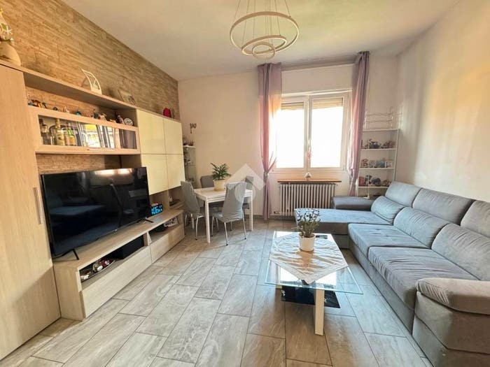 Casa trilocale in vendita in Via Sorelle Lucini, Saronno
