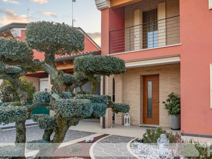Casa quadrilocale in vendita in Via Armando Diaz, Centro, Vazzola