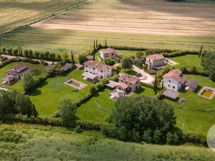 Casa quadrilocale in vendita in Centro, Cortona