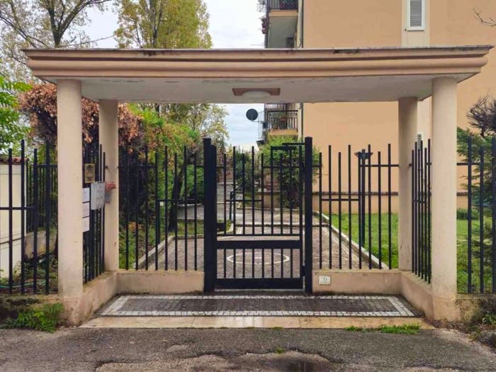 Appartamento quadrilocale in vendita in via Domenico Capitelli, Puccianiello, Caserta